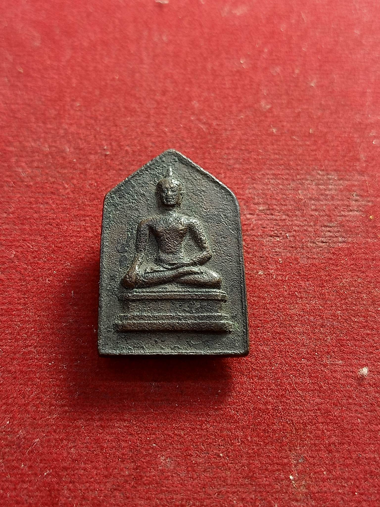 เหรียญพระเชียงแสน หลังลายเซ็นจอมพล ป.พิบูลสงคราม (SKU-01214)