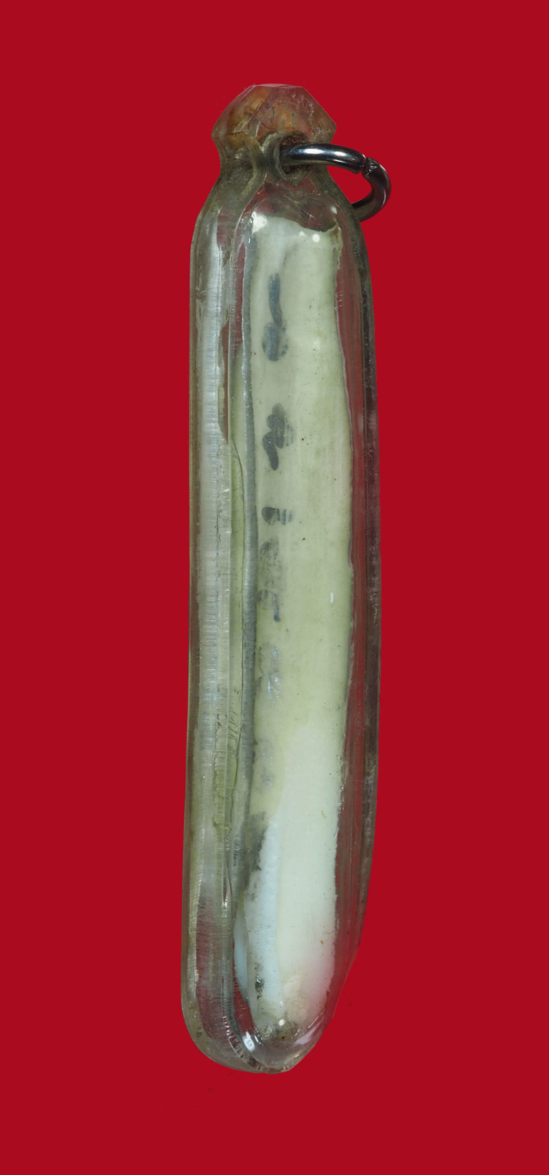 *30665 กระดูกห่าน จารด้วยปากกาสีบรอนซ์ เงิน เลี่ยมพลาสติกเก่าพอมีอายุ ไม่ทราบที่ 12