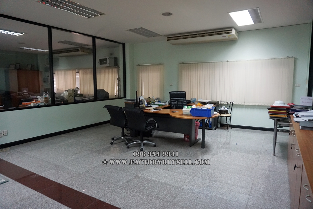 ขายสำนักงานและโกดัง ถนนเลี่ยงเมืองนนท์ ใกล้รถไฟฟ้า ใกล้สามแยก และ ตลาดอตก. 3