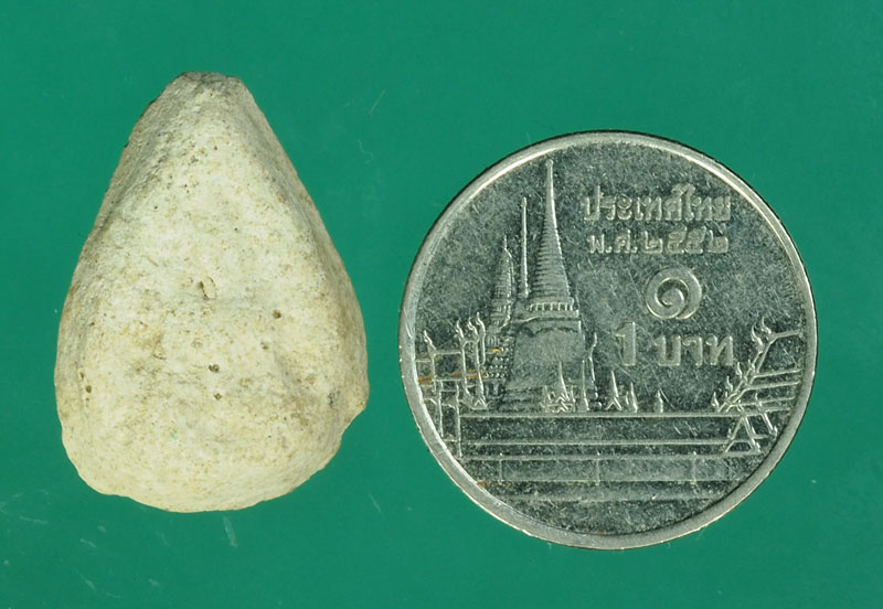 *29125 พระกลีบบัวหรือหยดน้ำ สายวัดสุทัศน์ ปี 24XX เนื้อผง 13