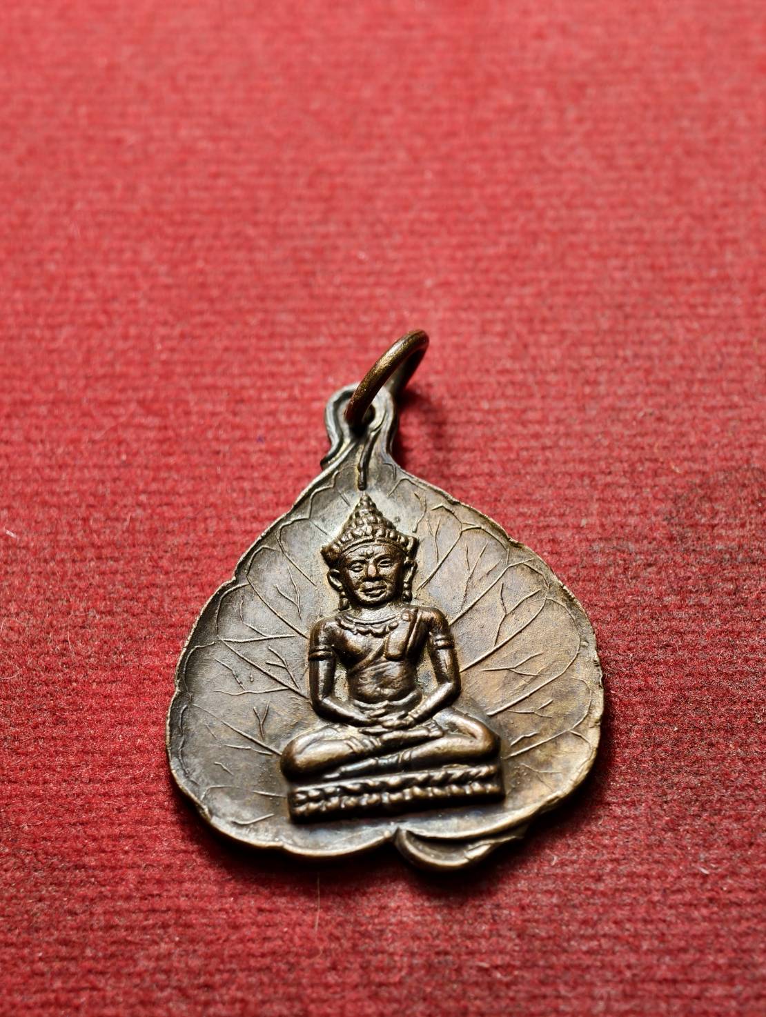 เหรียญใบโพธิ์จอมสุรินทร์ วัดโพธิ์ ท่าตูม จ.สุรินทร์ (SKU-13682)