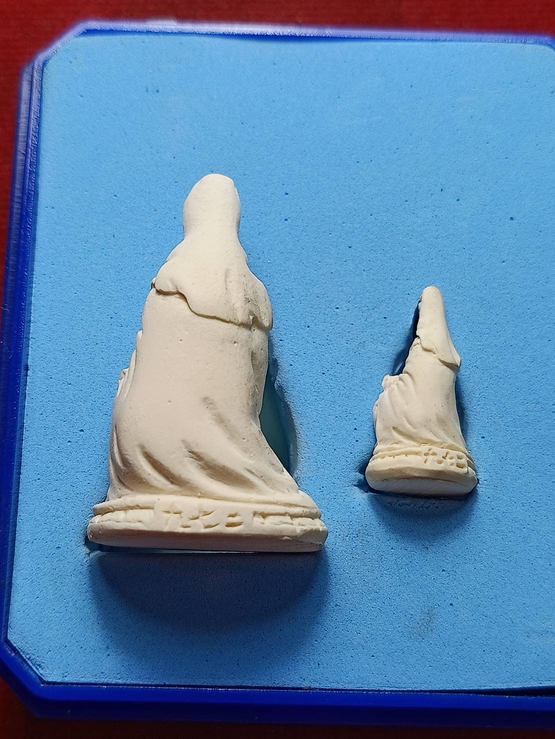 เจ้าแม่กวนอิม วัดทางสาย จ.ประจวบคีรีขันธ์ ในมหามงคลเฉลิมพระชนมพรรษา 6 รอบ พร้อมกล่อง (SKU-08940)