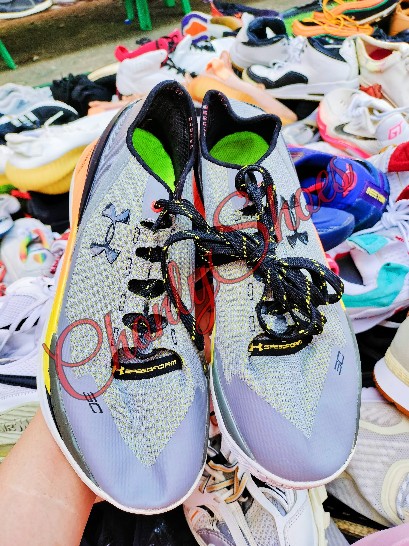second hand sneakers