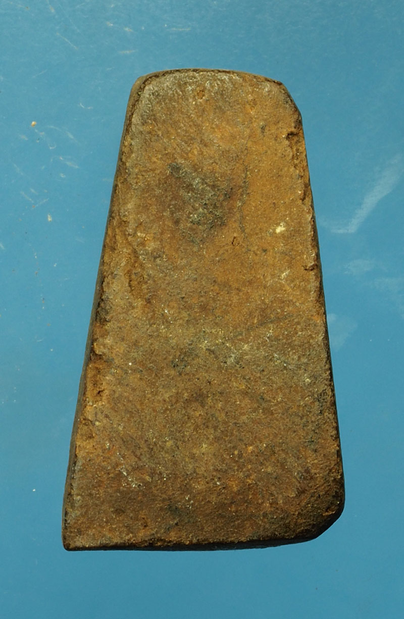 *30198 พระชัยวัฒน์ เนื้อดินผสมผง ไม่ทราบที่และปีสร้าง 9.1