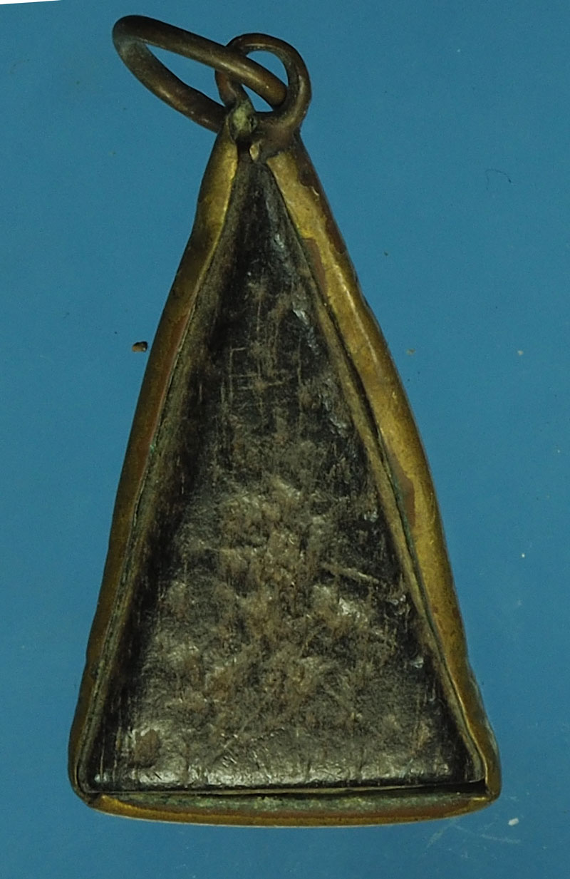 *28080 นางพญาไม้งิ้วดำแกะ เก่าไม่ทราบอาจารย์ สภาพใช้ซ้ำ 12