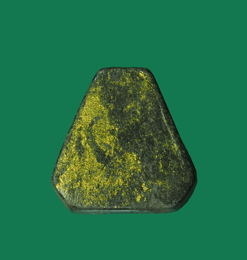 *30539 พระปิดตาเนื้อผงใบลาน ลงทอง ไม่ทราบที่และปีสร้าง 6