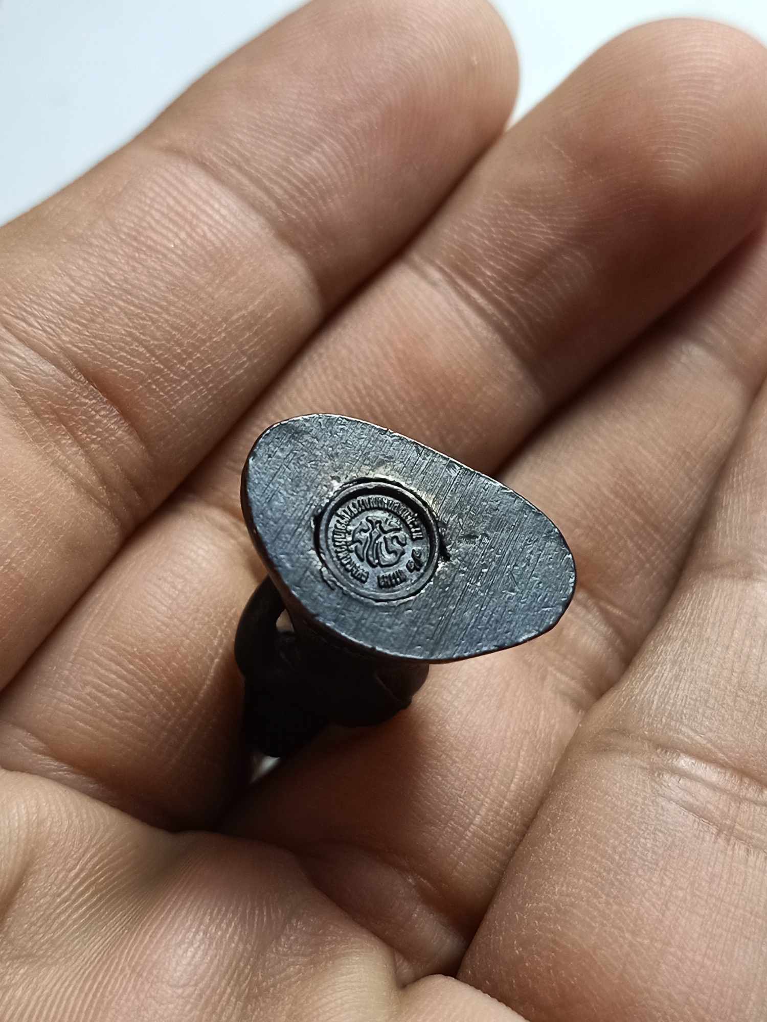 กริ่ง ภปร.ครบ 6 รอบ 72 พรรษา ร.9 (พระกริ่งพระพุทธนวมมหาราชายุจฉับปริวัฒนมงคล) จัดสร้างโดย. สำนักนายกรัฐมนตรี ปี 42 (SKU-03438)