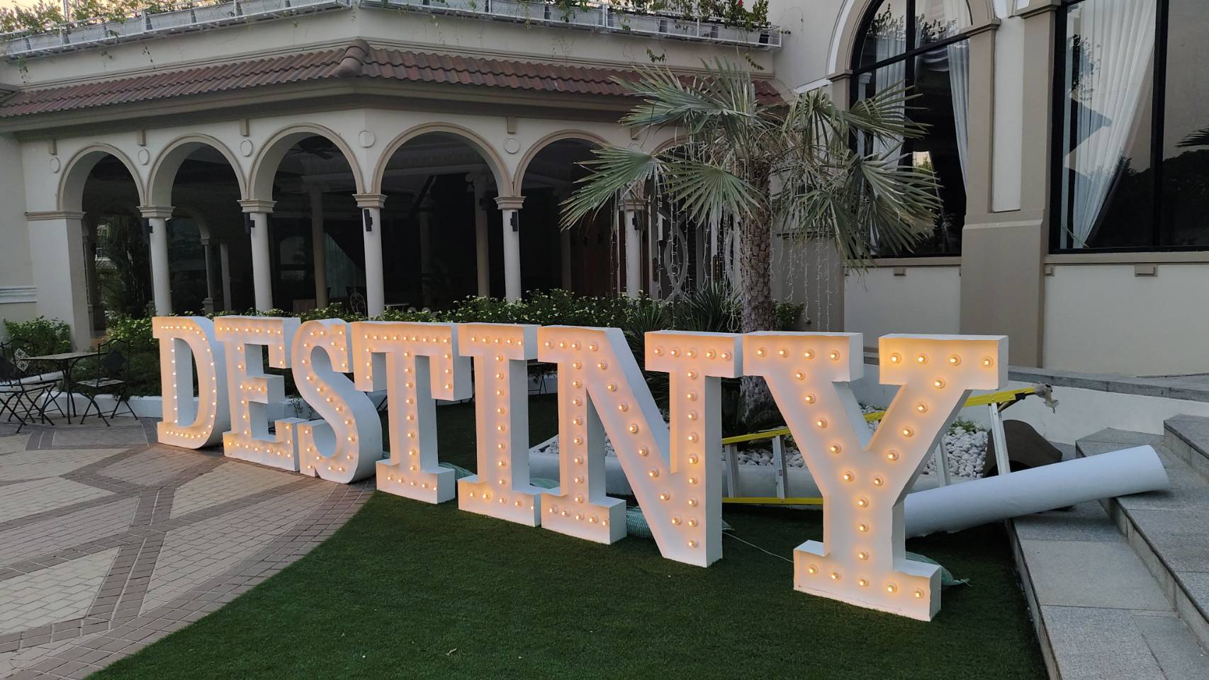 อักษรไฟปิงปอง '' DESTINY CLINIC ''