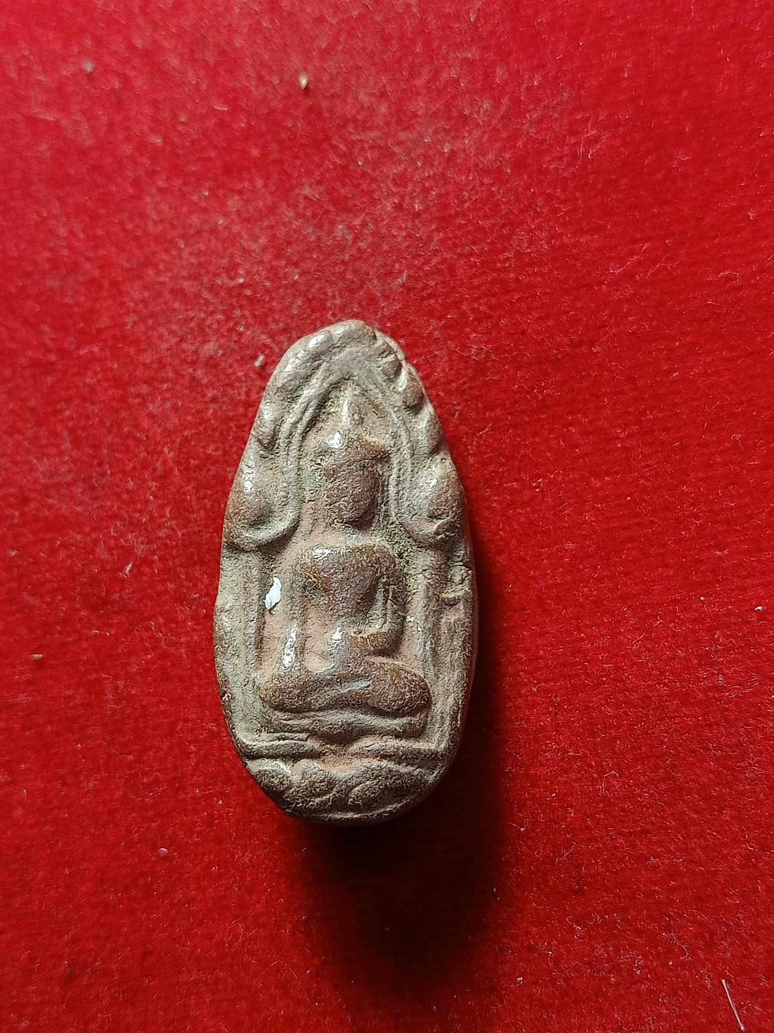 พระขุนแผน พิมพ์ไข่ผ่าซีก หลวงพ่อถิร วัดป่าเลไลย์ จ.สุพรรณบุรี (SKU-03179)