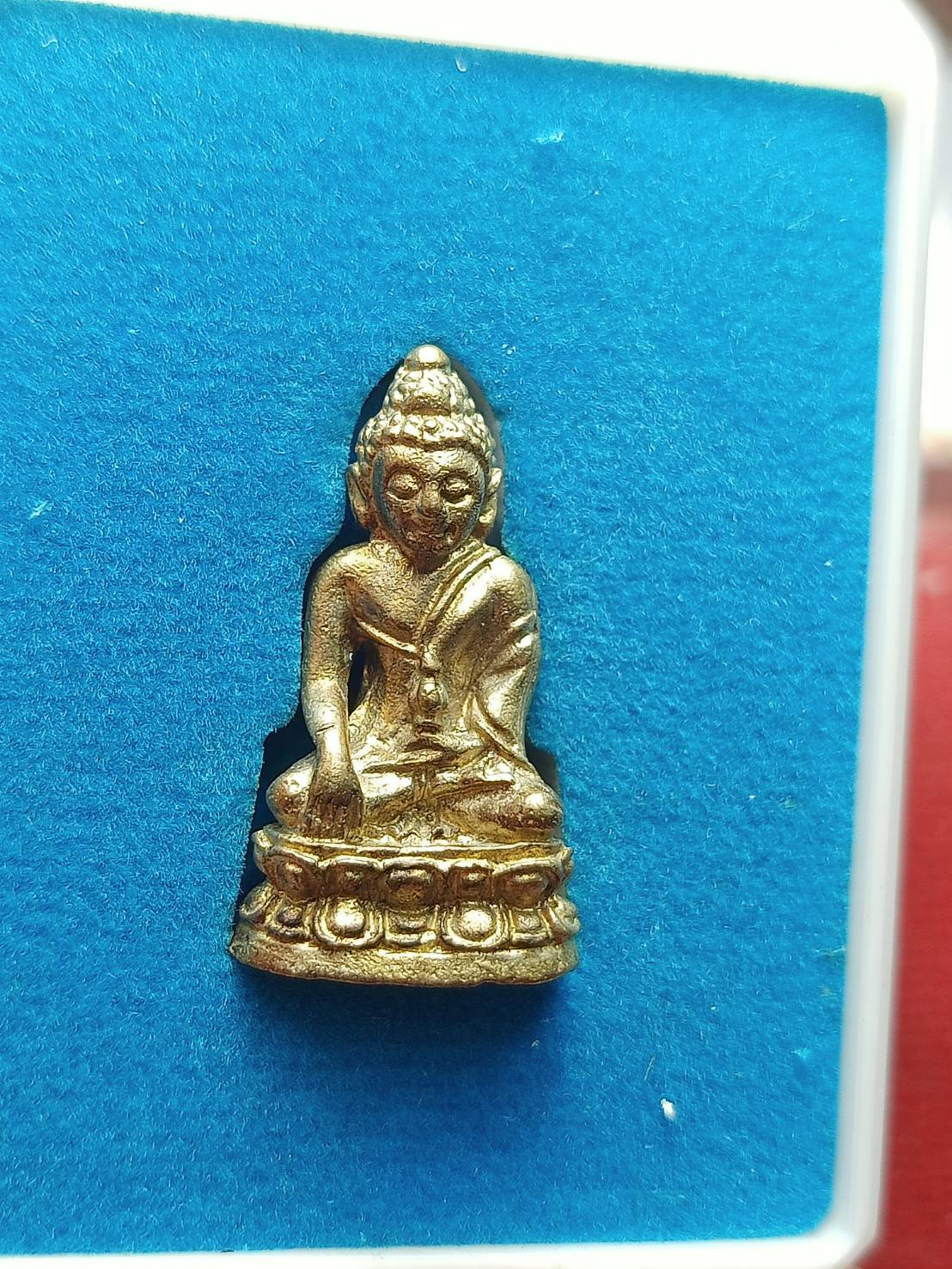 พระกริ่งบารมีธรรม เจ้าคุณเที่ยง วัดระฆังฯ ออกวัดโล่ห์สุทธาวาส จ.อ่างทอง ปี 2556 พร้อมกล่อง (SKU-13009)