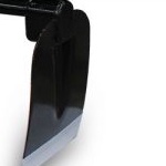 จอบ 2 ปอนด์ ตราช้างม่วง (ขายส่ง กล่อง: 2โหล)(ราคารวมแวท) จอบขุดดิน จอบถางหญ้า จอบ จอบแม๊วพร้อมด้ามจับไม้ {0502014101}