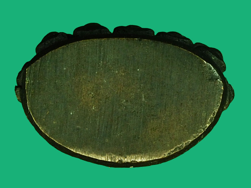 *36344 พระกริ่ง รมดำ หลังตัวหนังสือไม่ทราบที่ และปีสร้าง 7