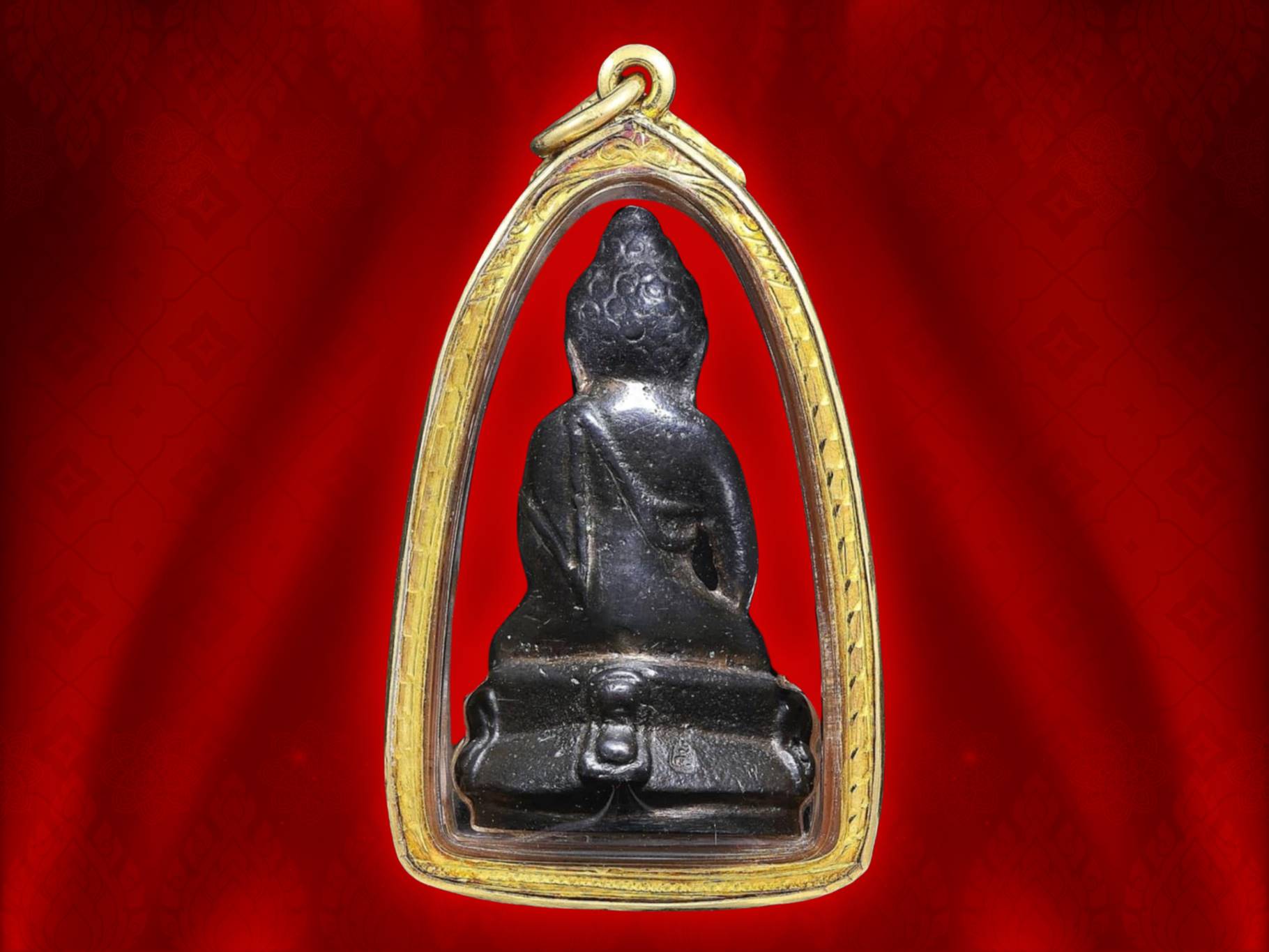 พระกริ่ง ปวเรศ วัดบวรนิเวศ ปี 2530 เนื้อนวะพร้อมเลี่ยมทองคำ สวยงามสุดๆ วัดบวรนิเวศ จัดสร้างเป็นที่ระลึกในมงคลวโรกาสที่ในหลวงรัชกาลที่ 9 ทรงมีพระชนม์พรรษา ครบ 5 รอบ 60 พรรษา 5 ธันวาคม 2530 ในหลวงรัชกาลที่ 9 เสด็จเททองด้วยพระองค์เอง ส่วนที่เหลือนั้น เจ้าพระ