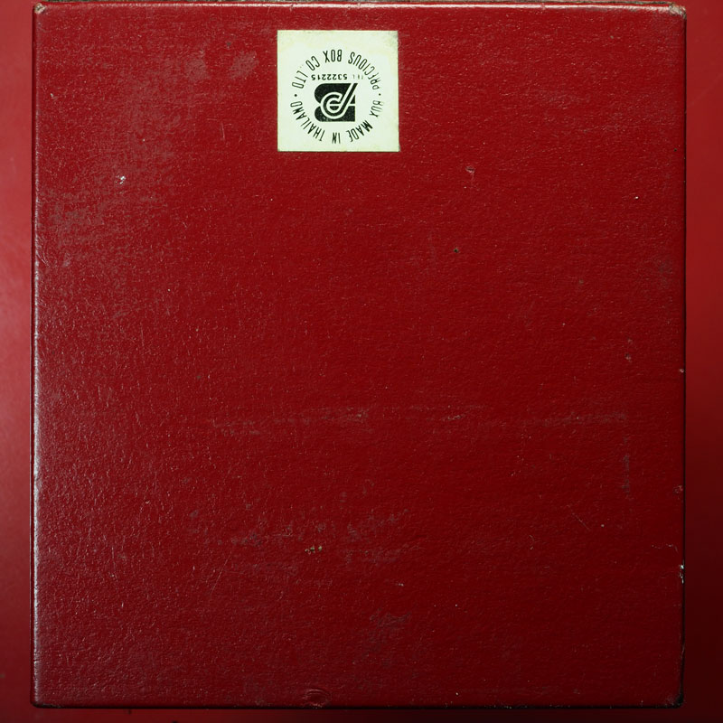 ขายแล้ว*29946 กล่องสำหรับใส่พระรูปเหมือนพุทธโสธร 80 ปี กรมตำรวจ พิมพ์ใหญ๋ (ไม่มีพระนะครับ) 17