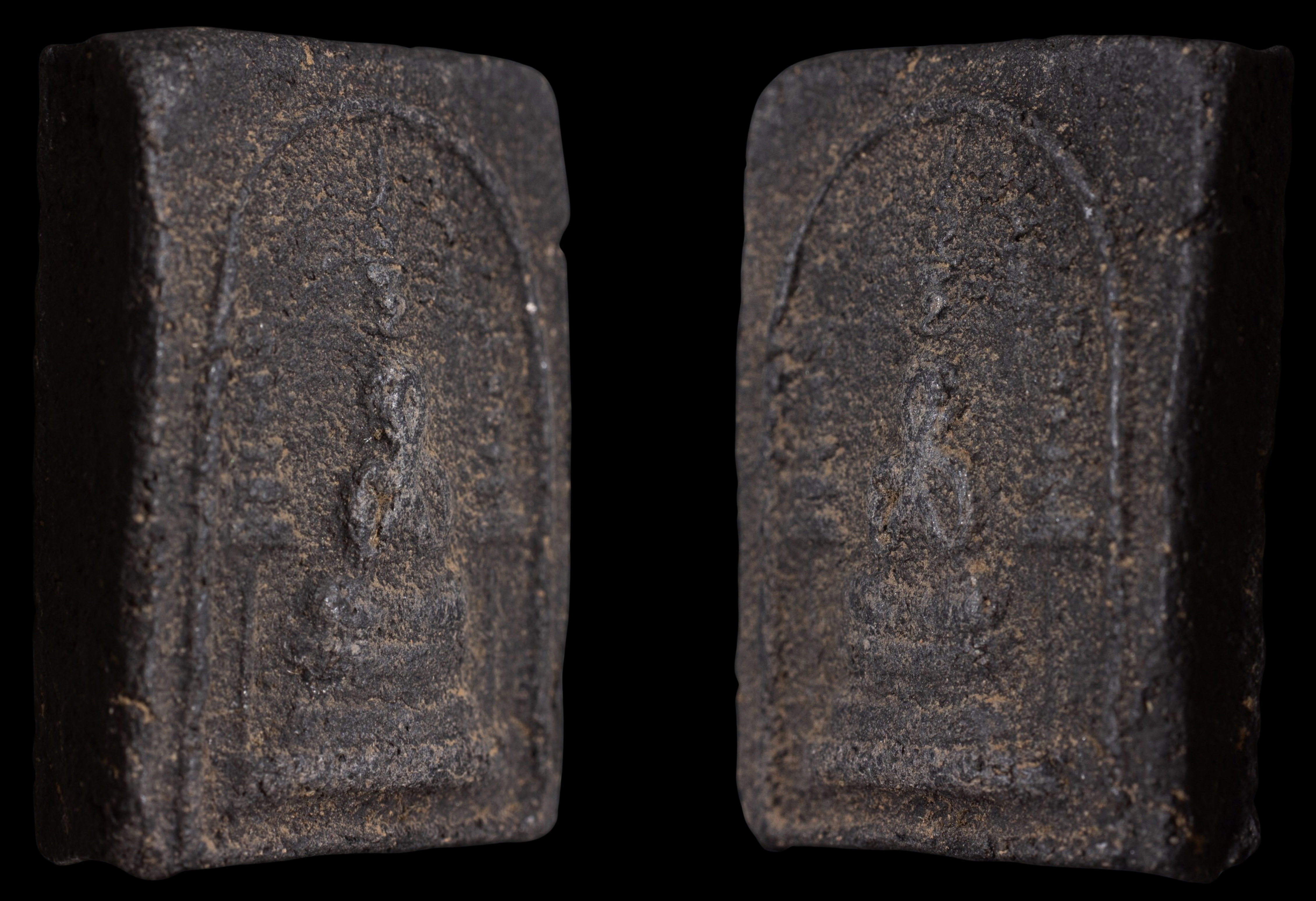 สมเด็จปิดตาข้างฉัตร วัดชิโนรส พิธีใหญ่ ปี 2512 เนื้อผงใบลาน หลังลายนิ้วมือ ชนวนมวลสาร พระสมเด็จวัดระฆังเก่า และชนวนพระกริ่งเก่ามากมาย