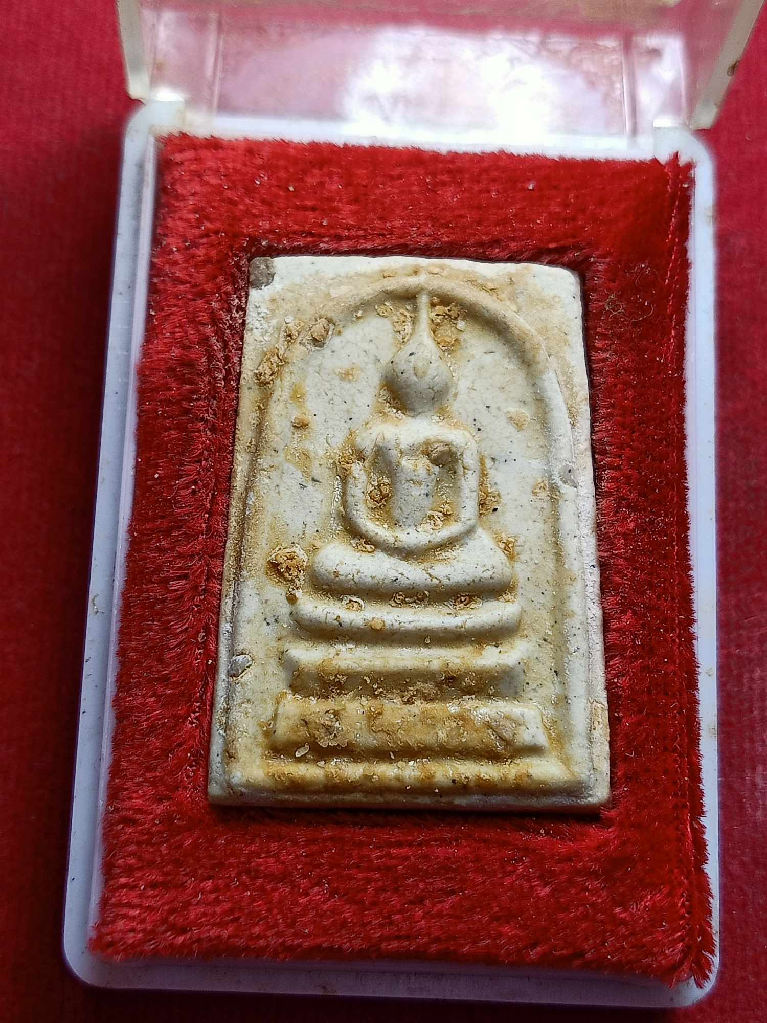 สมเด็จพระพุฒาจารย์ (โต พรหมรังสี) รุ่นอุดมมงคล วัดใหม่อมตรส บางขุนพรหม กทม. ปี 2543 กทม. พร้อมกล่อง (SKU-03748)