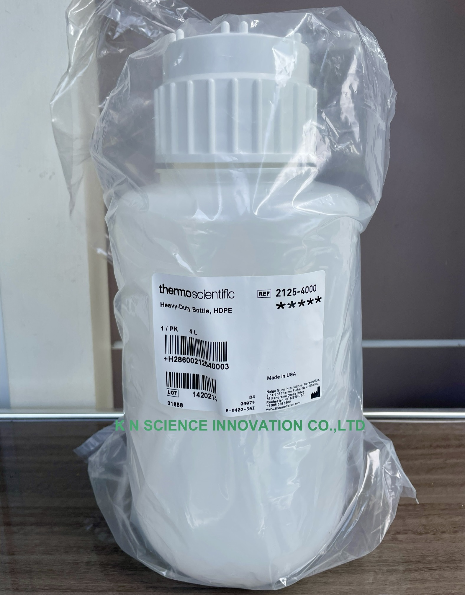 Heavy-Duty Bottle, HDPE ยี่ห้อ Nalgene™ 2125