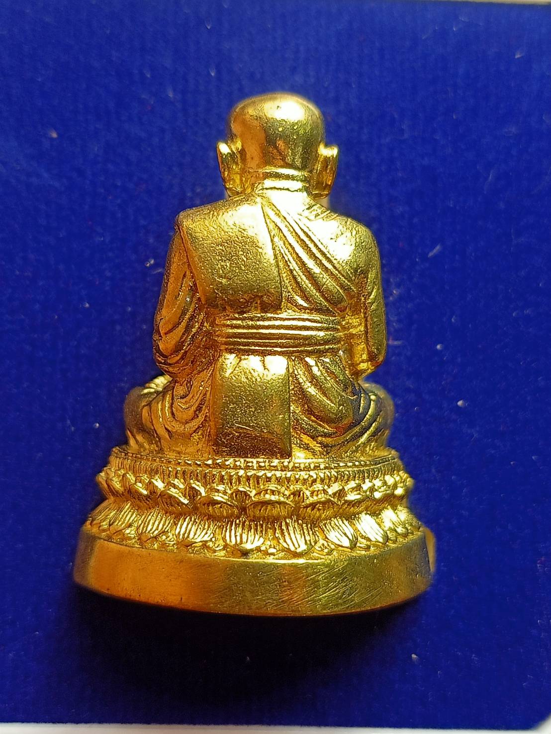 พระบูชาตั้งหน้ารถ หลวงพ่อทวด วัดวชิรธรรมราม จ.อยุธยา ปี 2560 พร้อมกล่อง (SKU-09470)