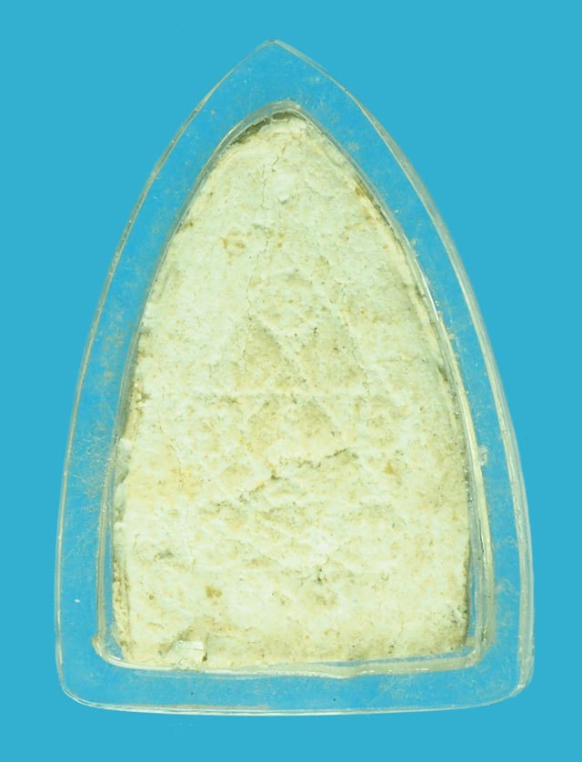 *38741 พระพุทโธข้างเม็ด หลังยันต์ หลวงปู่เฮี้ยง วัดอรัญญิกาวาส ชลบุรี 249X เนื้อผง 26