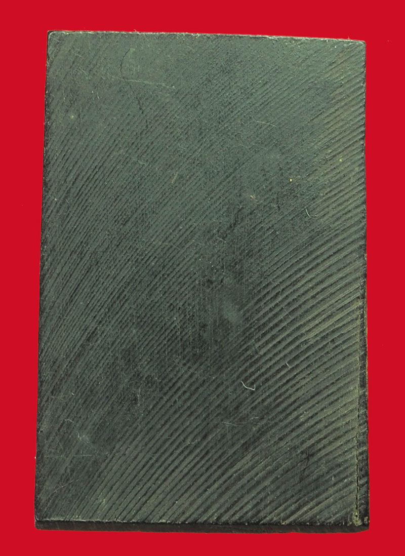 *33469 สมเด็จไม้พญางิ้วดำ แกะเก่า ไม่ทราบที่และปีสร้าง 3