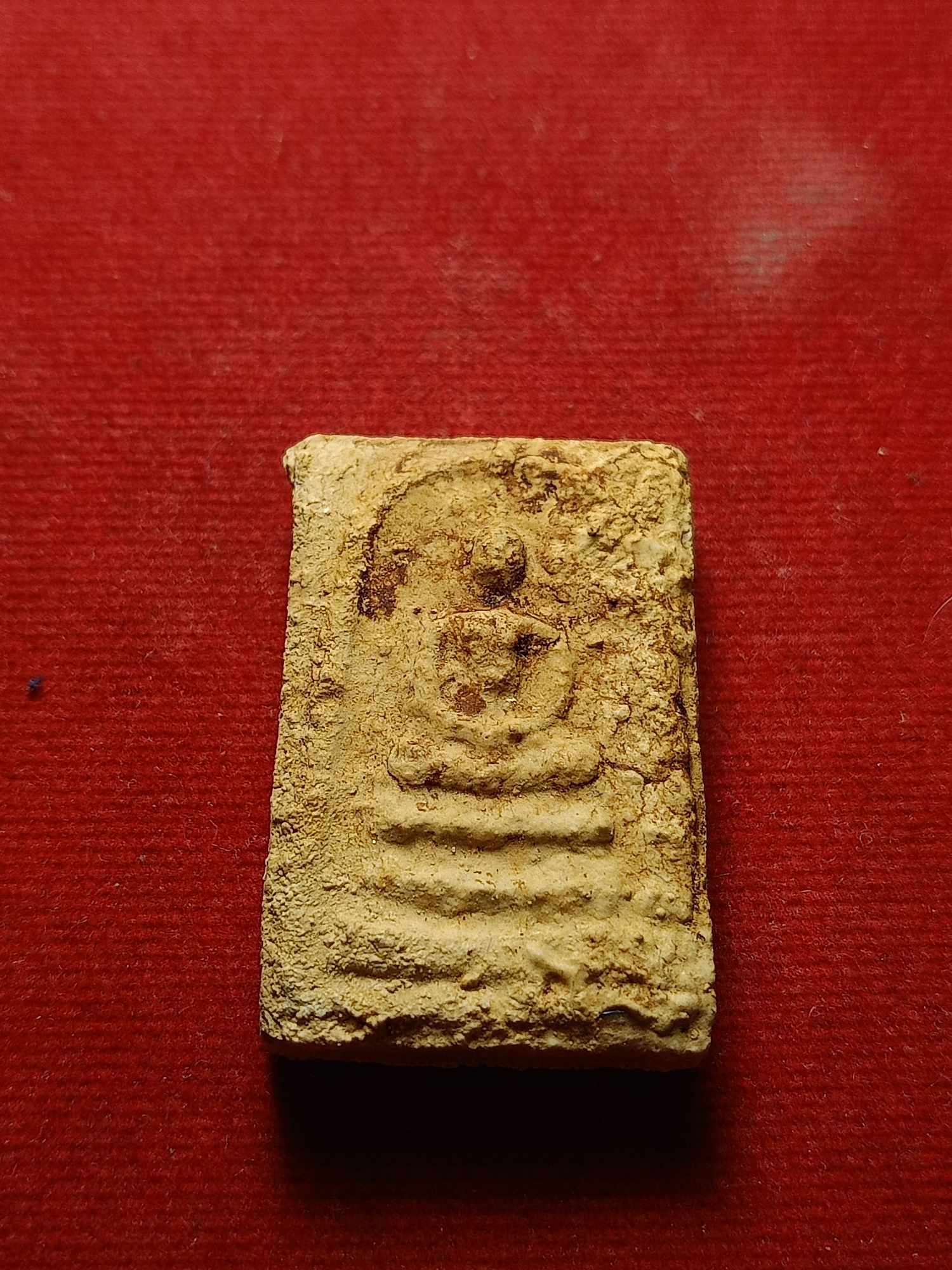 พระสมเด็จบางขุนพรหม รุ่นย้อนยุค ปี 2547 พิธีพุทธาภิเษก ณ วัดบางขุนพรหม กทม. (พิมพ์เกศทะลุซ้มแช่น้ำมน)พร้อมกล่อง (SKU-04766)