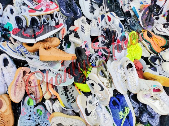 second hand sneakers