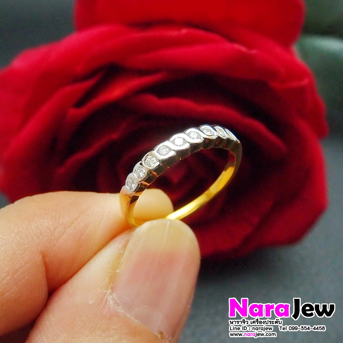 แหวนเพชรแถว ตาม้า ประดับเพชรแท้ 0.23 กะรัต เพชรน้ำขาว 97 เล่นไฟวิ้งๆ