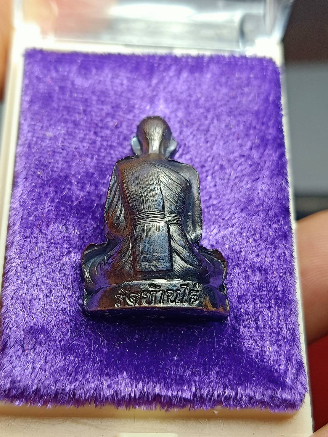 รูปหล่อหลวงพ่อทอง รุ่นแรก ออกวัดบ้านไร่ จ.นครราชสีมา ปี 2565 พร้อมกล่อง (SKU-06751)
