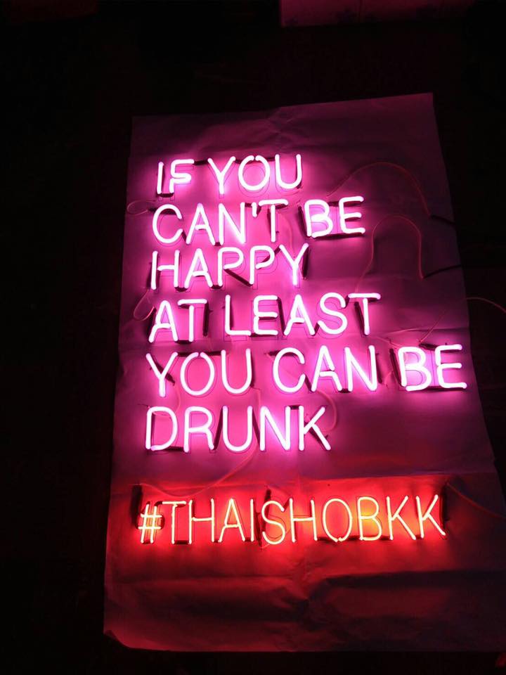 ป้ายไฟนีออนดัดหลอดแก้ววินเทจ