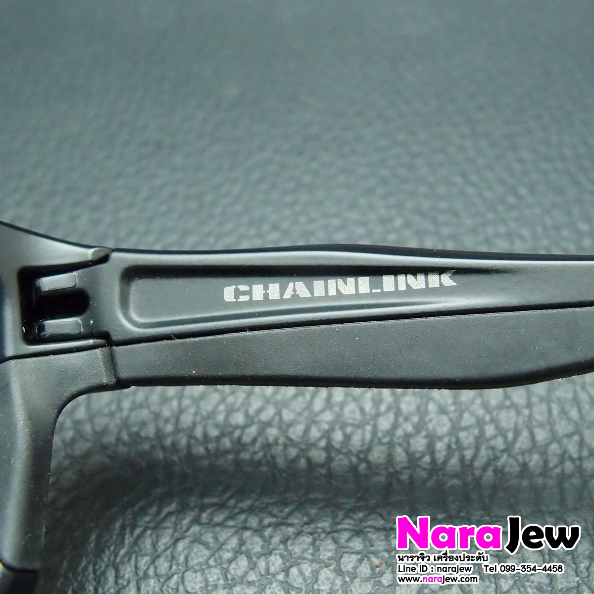 Oakley แว่นกันแดด รุ่น Chain link ของแท้จาก shop หลุดจำนำ