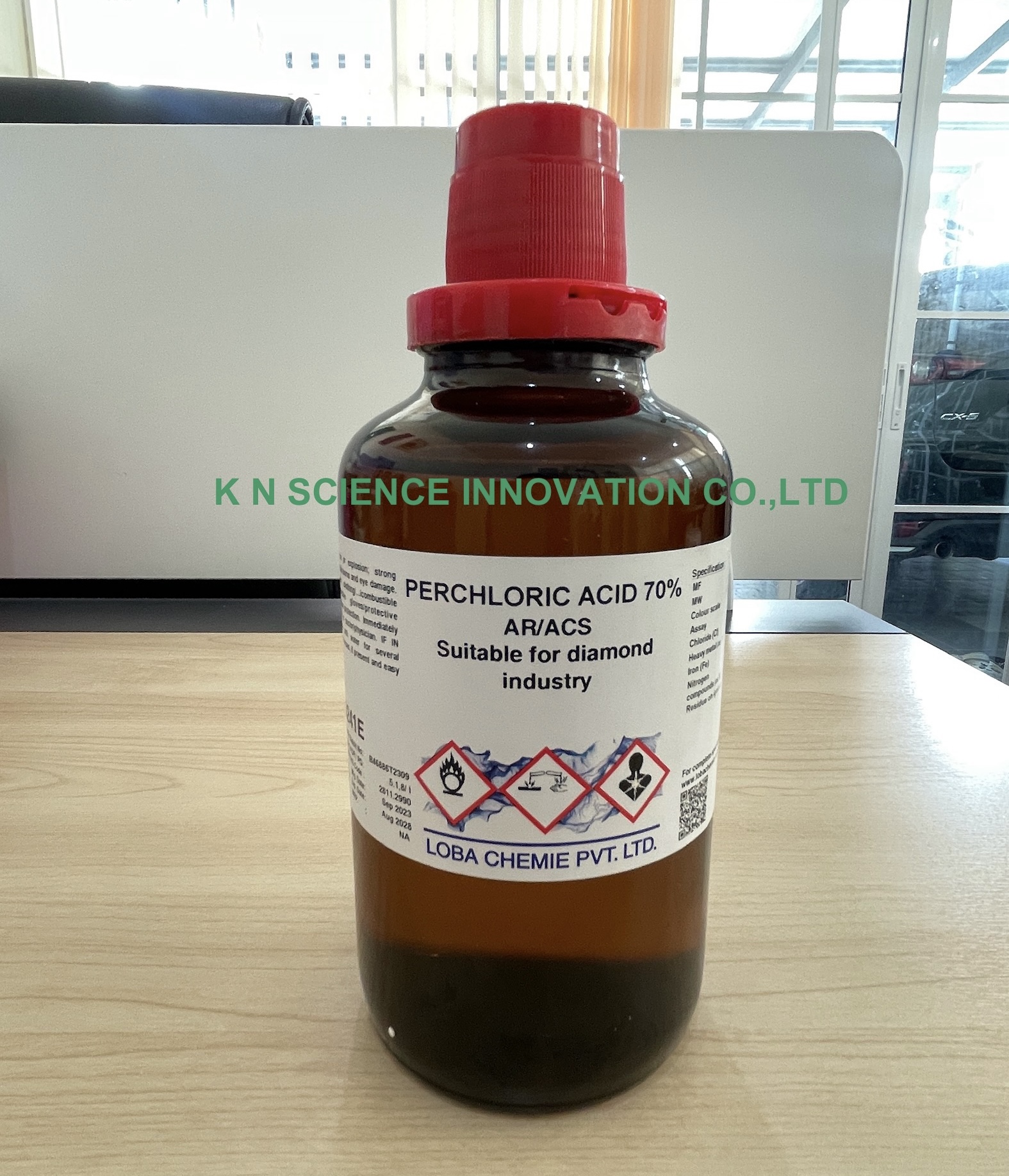Perchloric acid, 70%, AR/ACS ,7601-90-3,500 ml,Loba 0241E00500