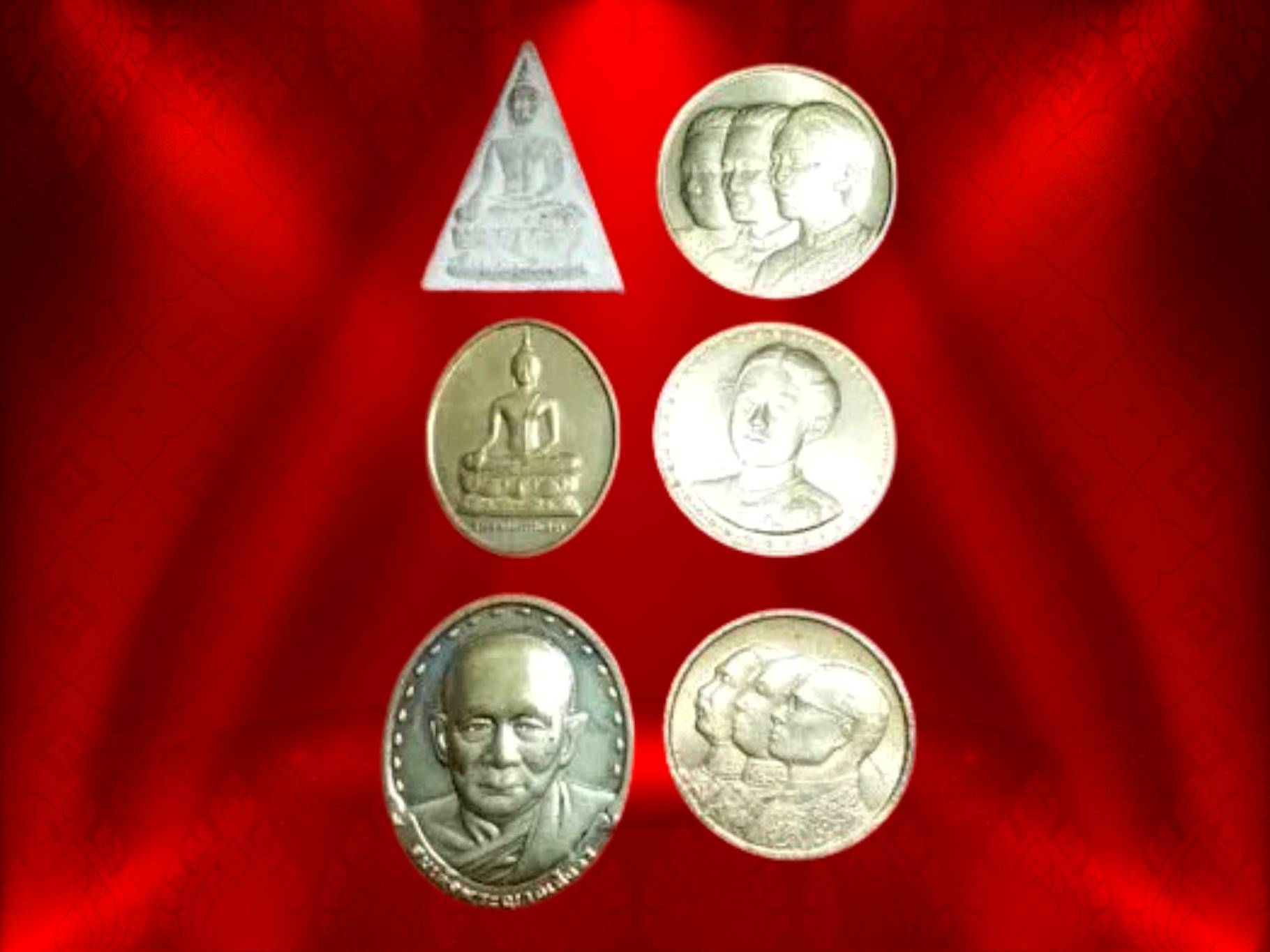 สิ่งมงคลสักการะ ครบชุด 6 รายการ วัดบวรนิเวศ ครบรอบ 72 ปี รพ.จุฬาลงกรณ์ สภากาชาดไทย พ.ศ.2529 สิ่งมงคลสักการะ ครบชุด 6 รายการ วัดบวรนิเวศ พ.ศ.2529 ประกอบด้วย 1.เหรียญรูปเหมือนพระญาณสังวร สมเด็จพระสังฆราชสกล