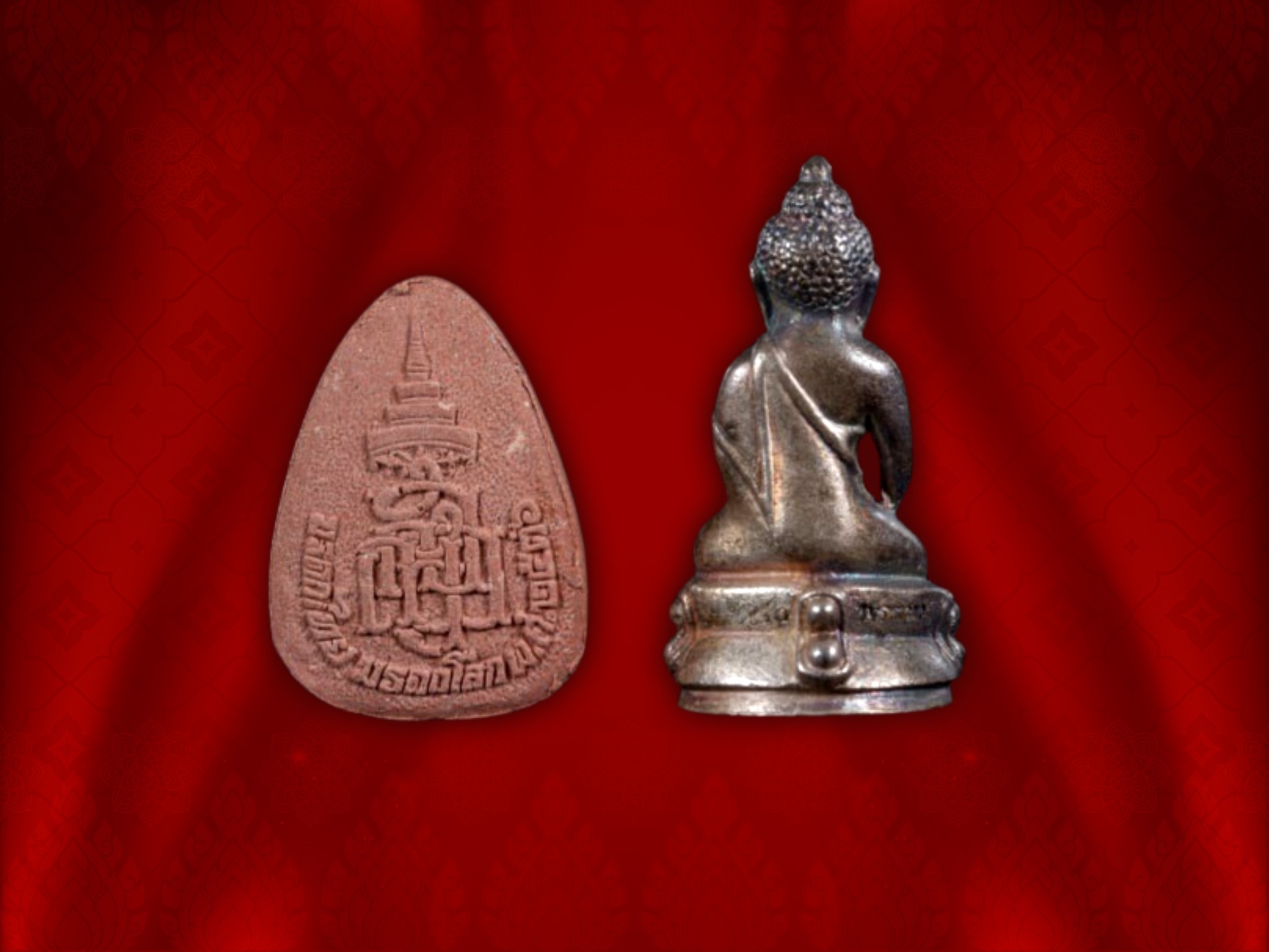 พระกริ่ง ญสส. 80 พรรษาเนื้อเงิน No.1290 และพระแก้วมรกต ญสส. จัดสร้างฉลองวาระครบ 80 พรรษา 3 ตุลาคม 2536 พร้อมกล่องครบถ้วนงามสุดๆ คม ชัด ลึก ครับ