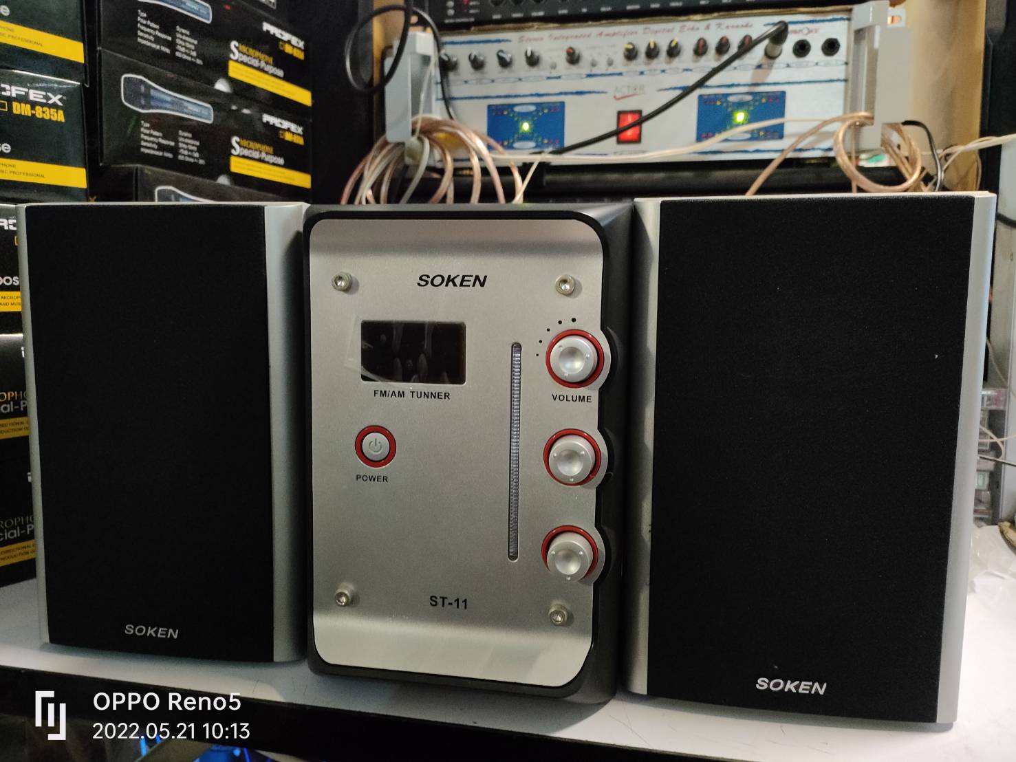 SOKEN ST 11 มี tuner ในตัวแต่ใช้ไม่ได้ อย่างอื่นปกติ มีรีโมทย์