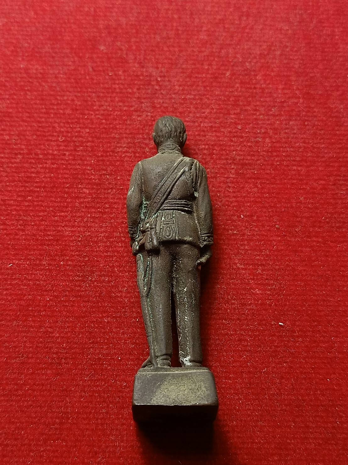 รูปหล่อพระปิยมหาราช ขนาด 1.5*5.5 ซม. (SKU-08784)