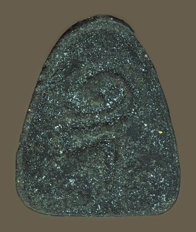 *40245 พระปิดตา หลังยันต์อุ เนื้อผงผสมว่าน พอมีอายุไม่ทราบที่และปีสร้าง 6