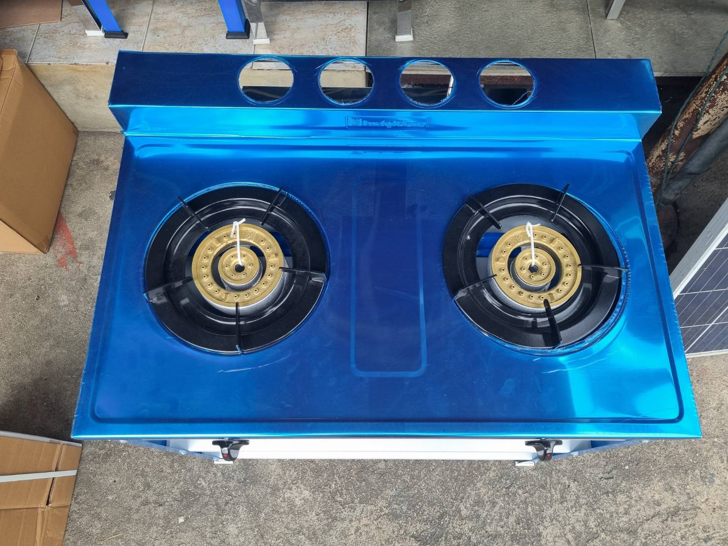 LUCKY FLAMEเตาแก๊สตั้งพื้นสแตนเลส 2 หัวเตา รุ่น DM-402