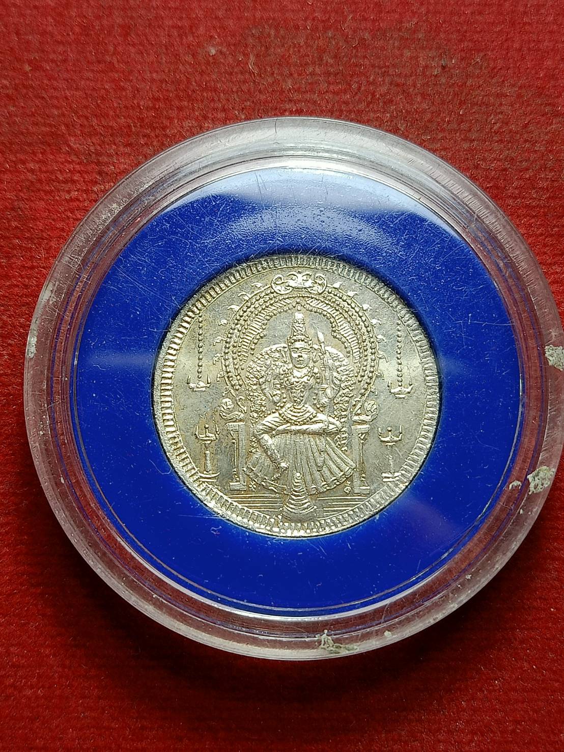 เหรียญพระแม่อุมาเทวี เนื้อเงิน วัดแขกสีลม กทม. (SKU-08286)