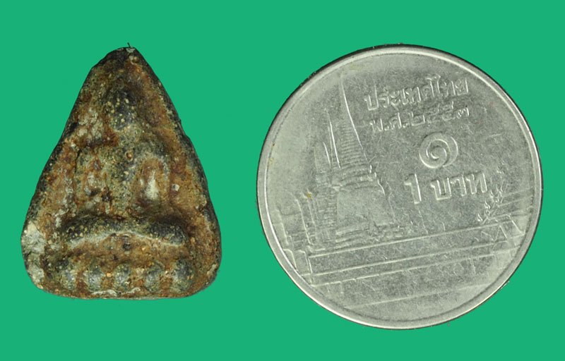 *40435 พระลึกลับกินตับทั่วไทย พระกลีบบัว เนื้อผงผสมว่าน เก่ายุค ปี 24XX ไม่ทราบที่และปีสร้าง 9