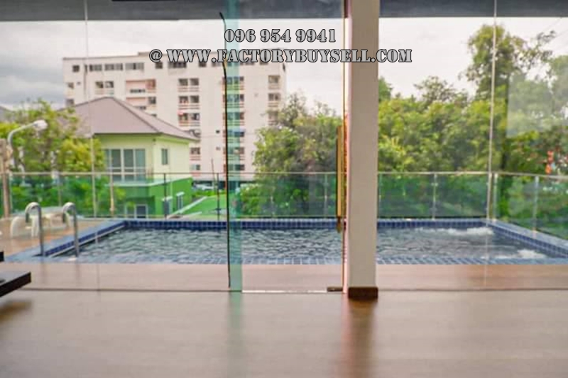 ขายบ้านเดี่ยว 3 ชั้น ลาดพร้าว-วังหิน มีสระว่ายน้ำ หลังมุม 51 ตรว. พื้นที่ใช้สอย 520 ตรม.