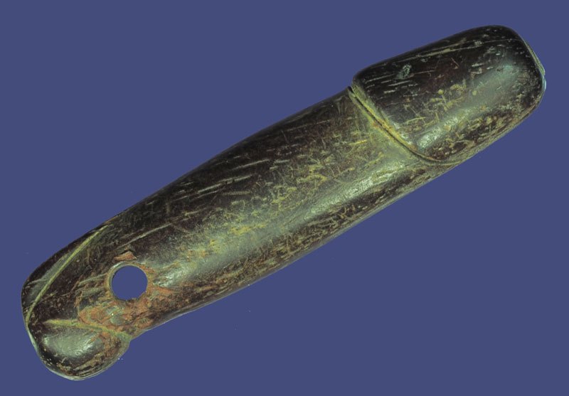 *39728 ปลัดขลิกไม้ตาลแกะ มีจารลางๆ เก่า ไม่ทราบที่และปีสร้าง 12