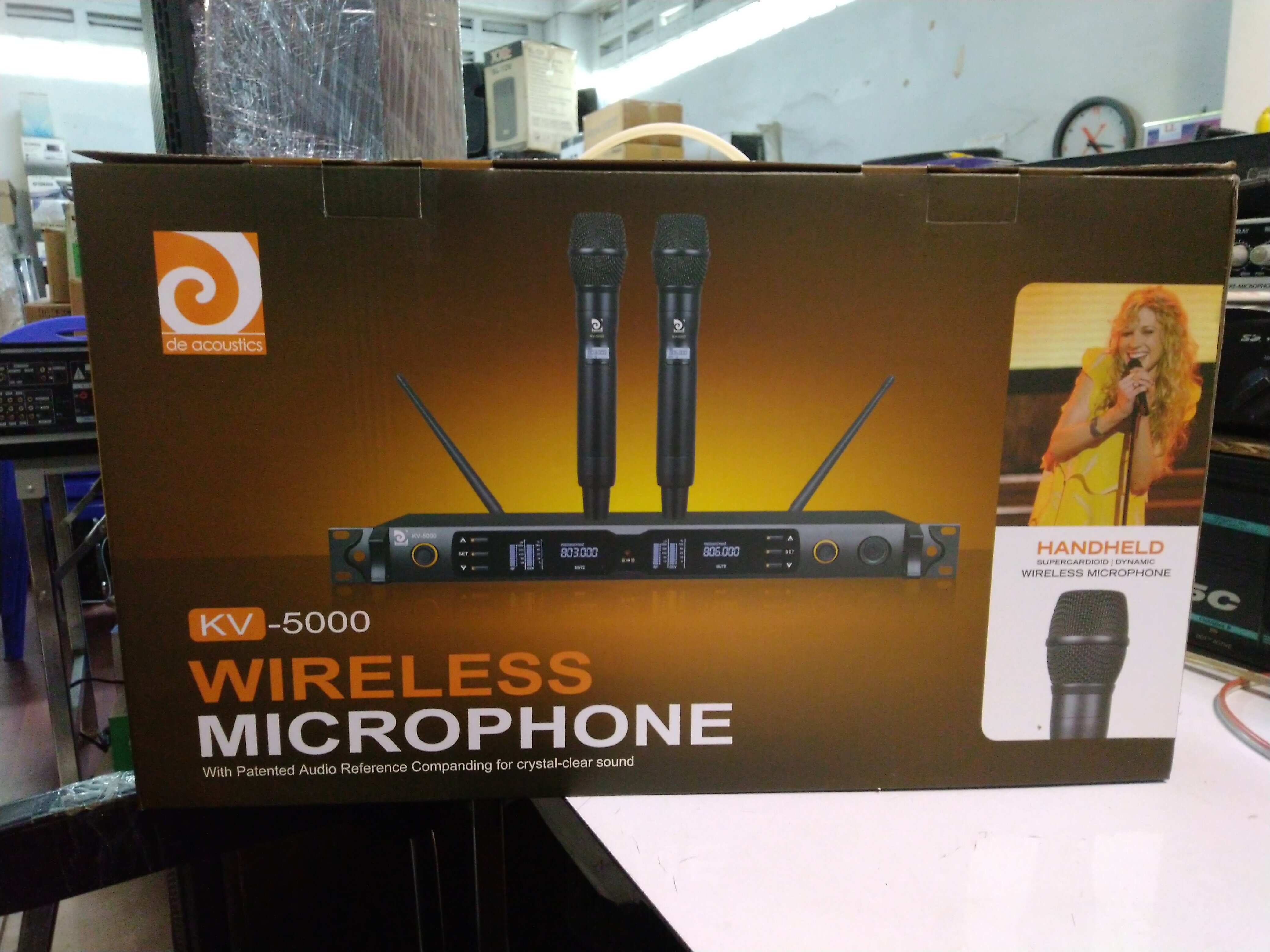 DE ACUSTIC KV-5000 เปลี่ยนคลื่นความถี่ได้