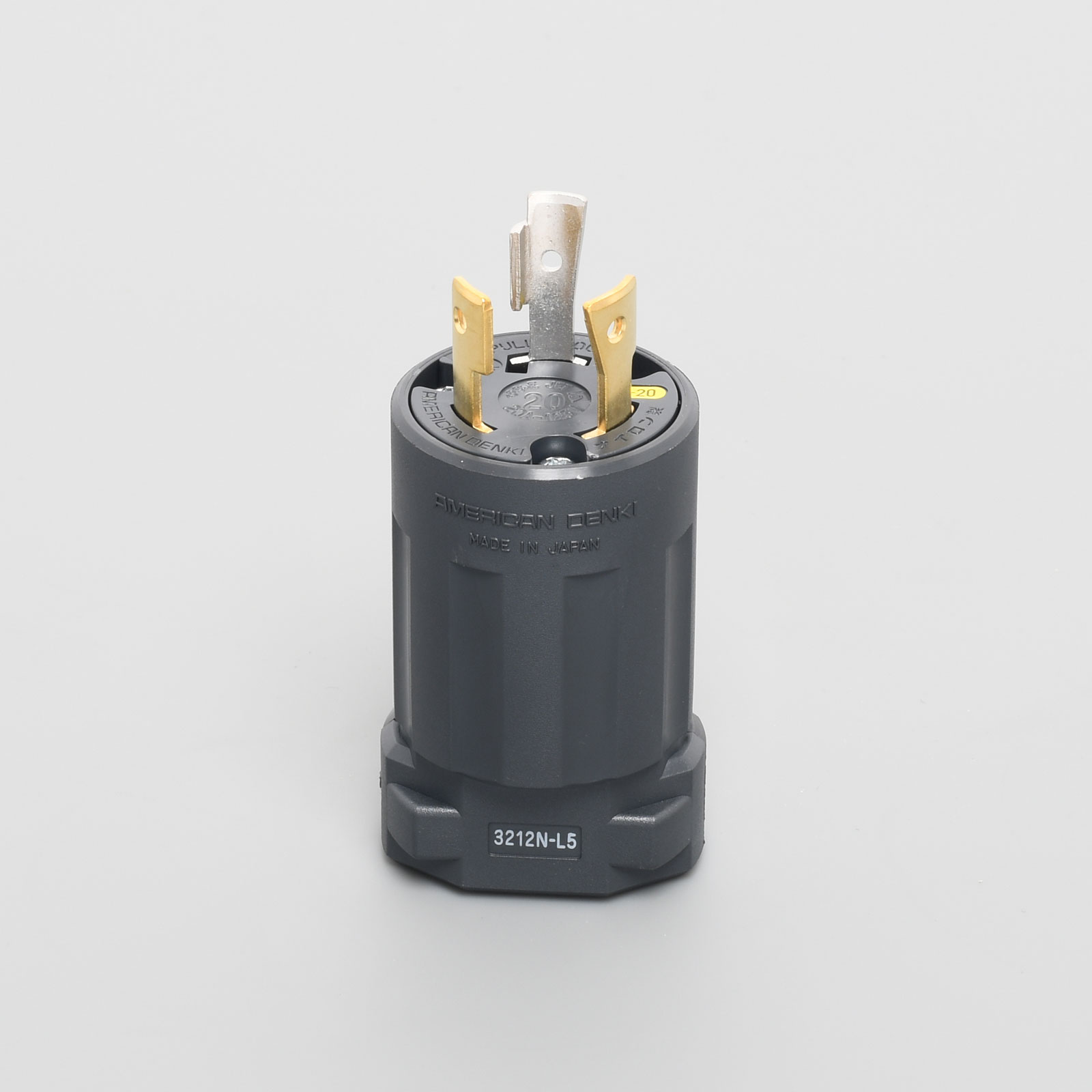 3212N-L5 AMERICAN DENKI ปลั๊กตัวผู้ขาล็อก 2P(2P,3W GND) 20A 125V