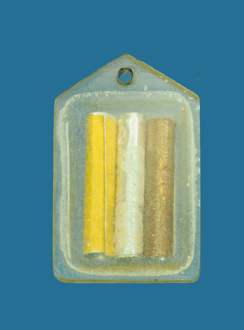 *30479 รูปถ่ายหลังตะกรุดหลวงพ่อผิว วัดปากแรด สิงห์บุรี 4