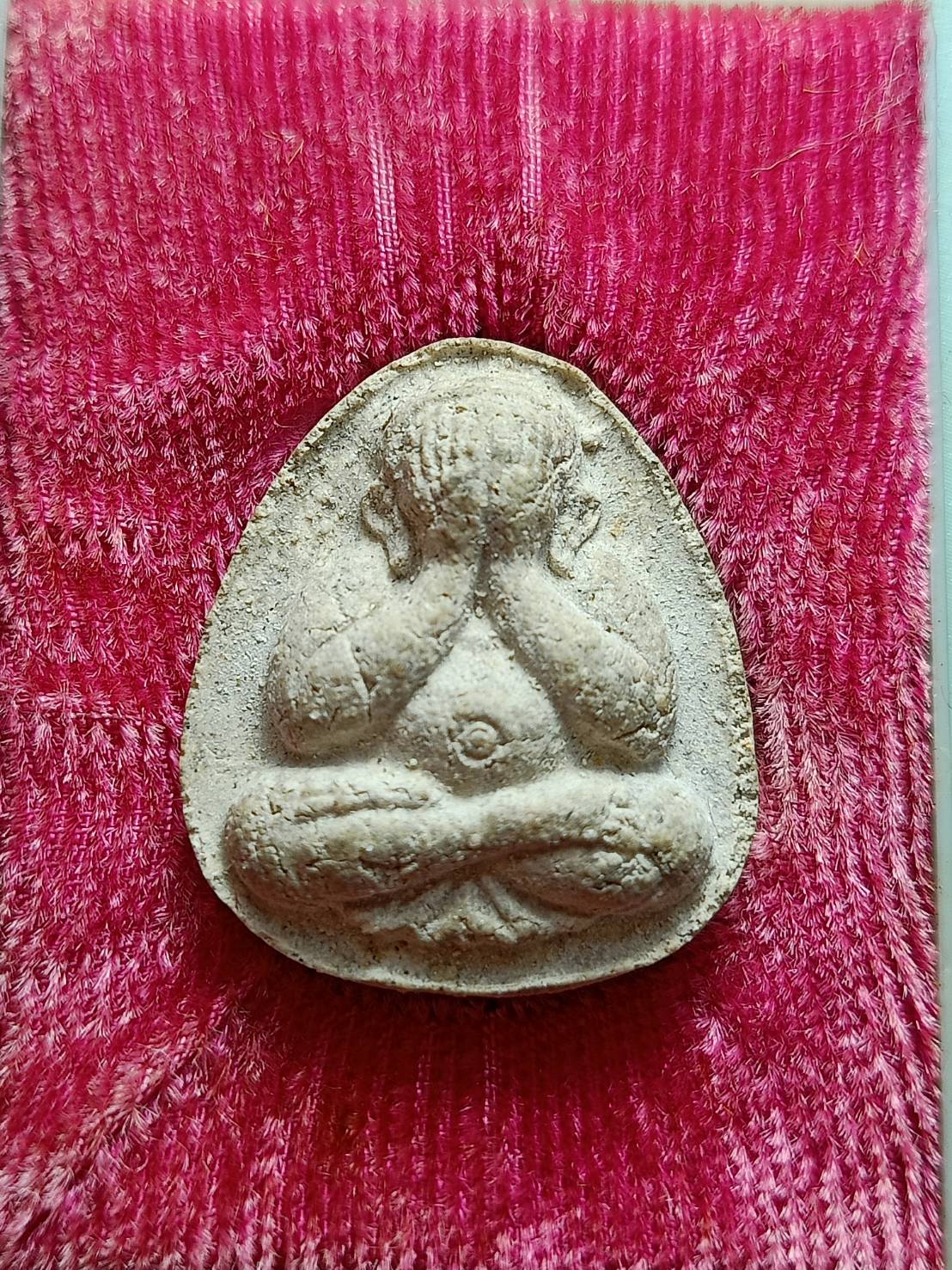 พระสมปิดตาหลวงปู่แก้ว วัดช่องลม จ.สมุทรสงคราม ปี 2525 พร้อมกล่อง (SKU-10371)