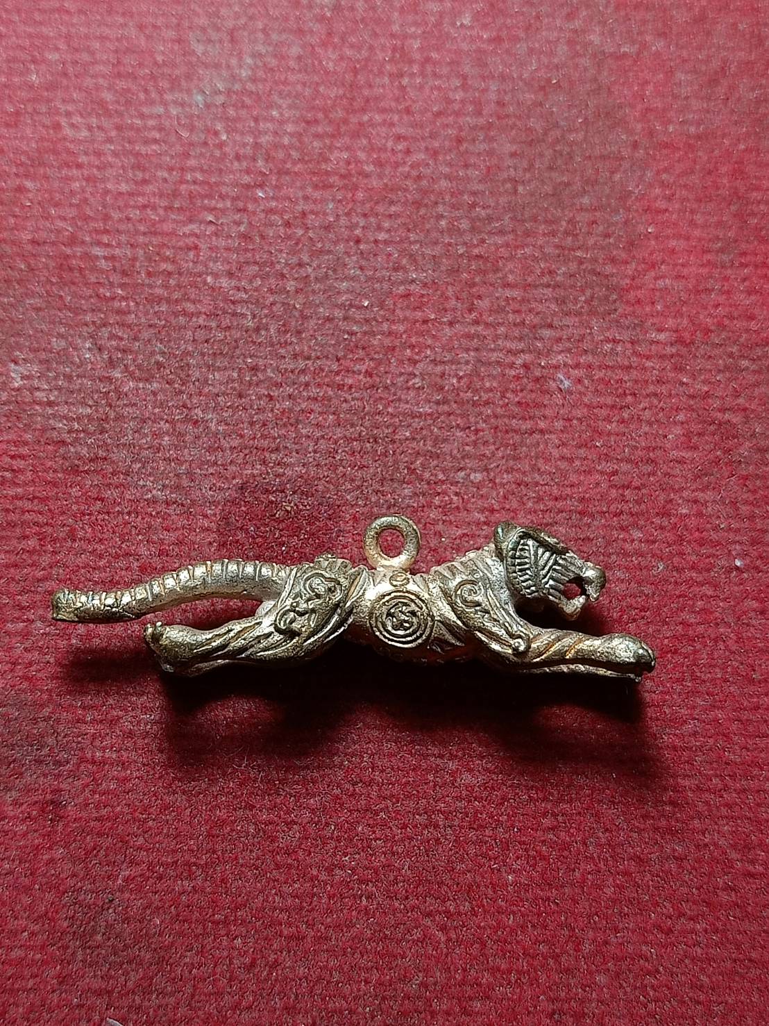 เสือหลวงพ่อแย้ม วัดตะเคียน จ.นนทบุรี พร้อมใบกำกับ (SKU-10501)