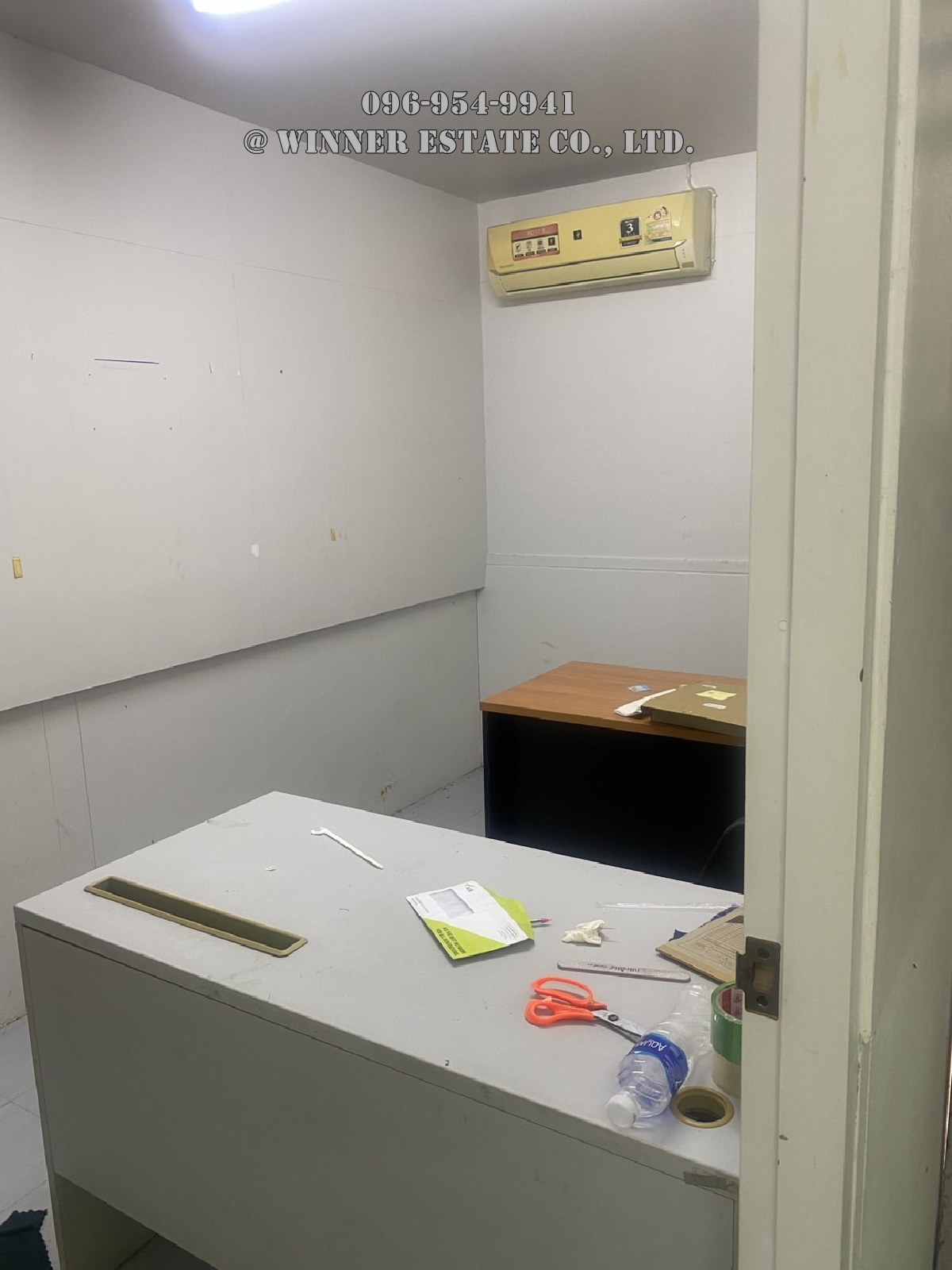ห้องทำงานขนาดเล็กสำหรับฝ่ายออฟฟิศ