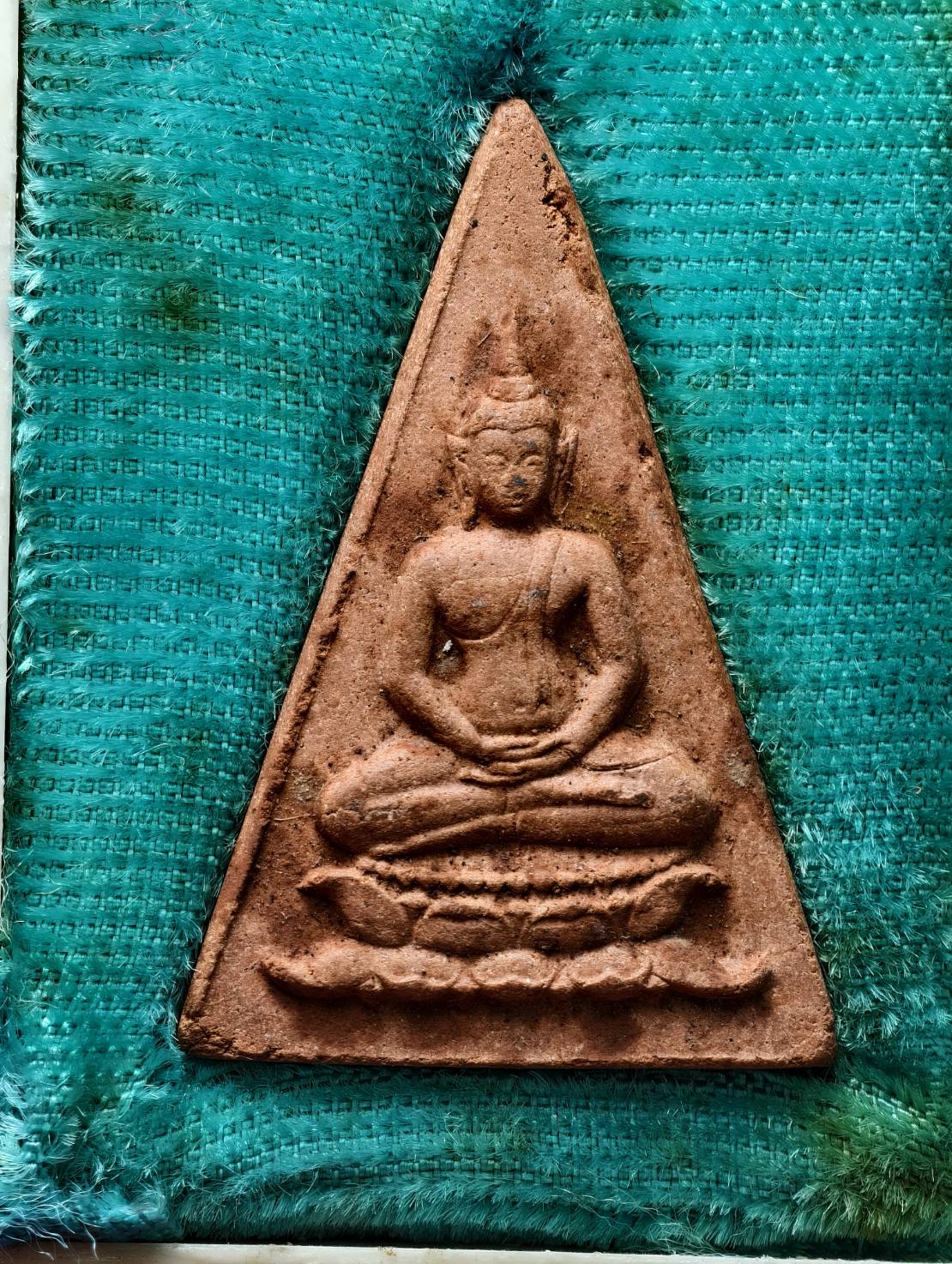 พระสมเด็จพระอุณาโลมทรงจิตรลดา ปี2519 พิมพ์ใหญ่ ทรงพิมพ์อยุธยา (SKU-13616)