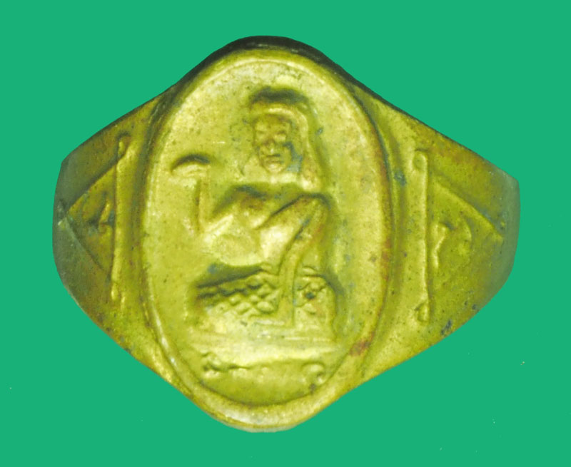 *38445 แหวนนางกวัก หลวงพ่อกวย วัดโฆษิตราราม ชัยนาท เนื้อทองเหลือง 12