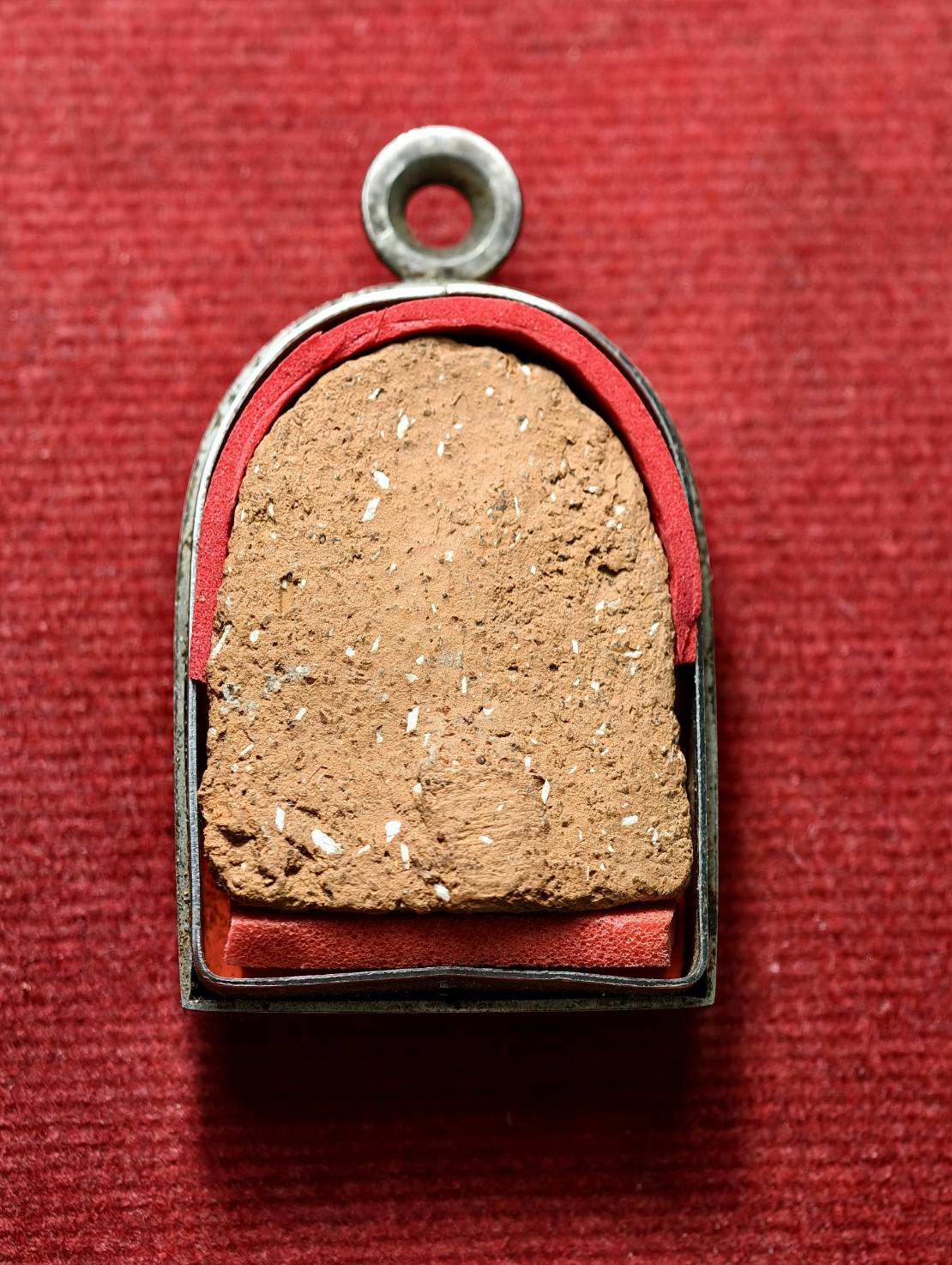 พระเนื้อดิน หลวงพ่ออั้น วัดพระญาติ จ.อยุธยา (SKU-13493)